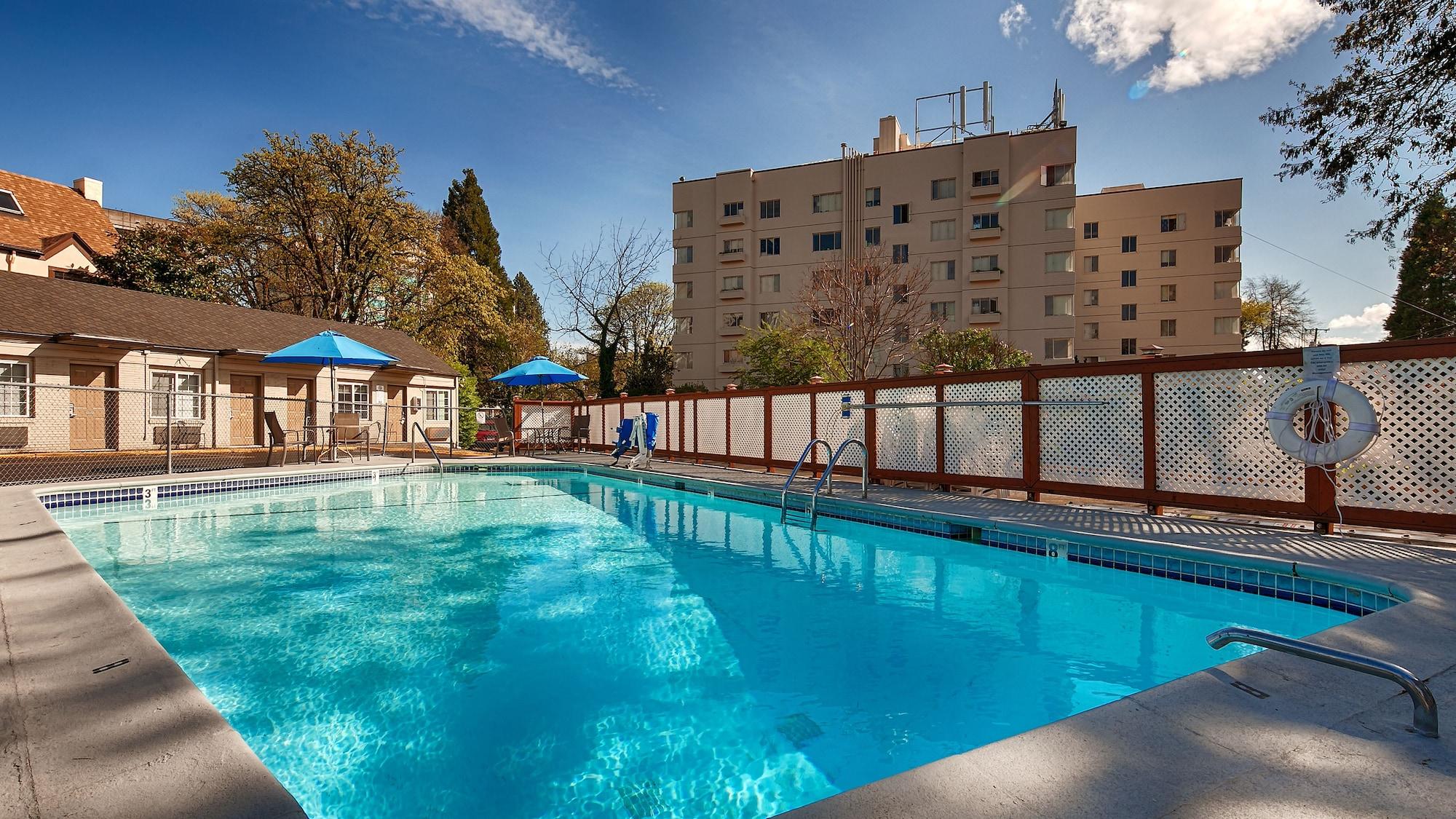 Travelodge By Wyndham Eugene Downtown/University Of Oregon エクステリア 写真