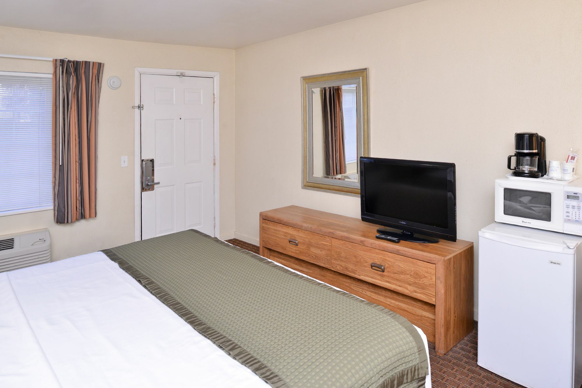 Travelodge By Wyndham Eugene Downtown/University Of Oregon エクステリア 写真