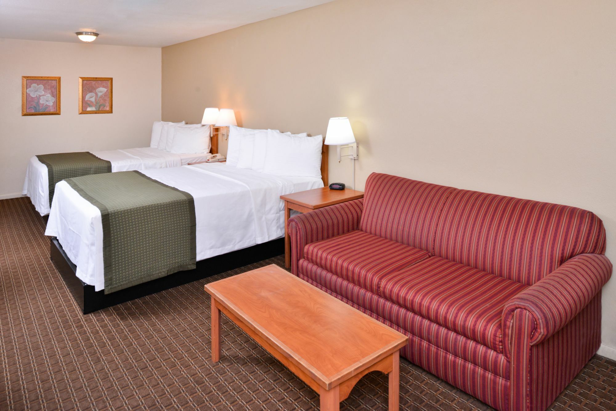 Travelodge By Wyndham Eugene Downtown/University Of Oregon エクステリア 写真